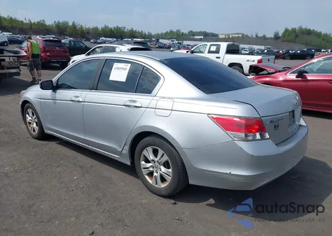 2010 Honda Accord 2.4 Lx-P z USA, uszkodzony, nr VIN 1HGCP2F45AA065986